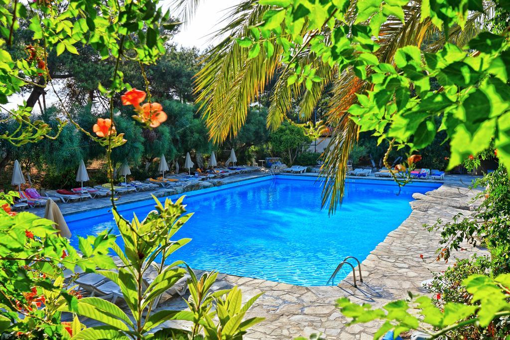 Sitia Beach City Resort & Spa מראה חיצוני תמונה